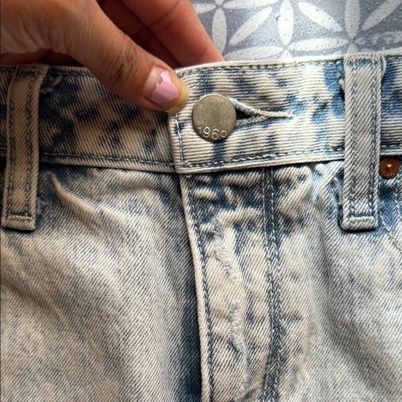 Bundle of 2 GAP Denim Shorts Size 27! - Picture 11 of 15